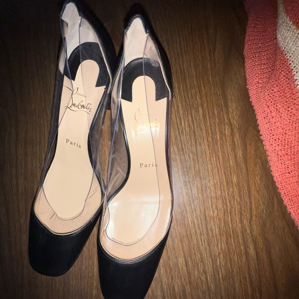 Black clear PVC leather chunky heel pumps!